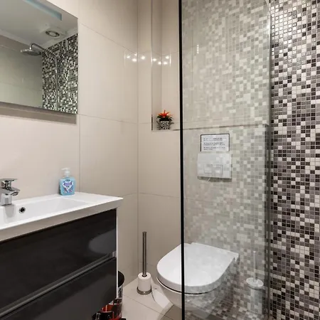Stunning In With House Sea View * Povile